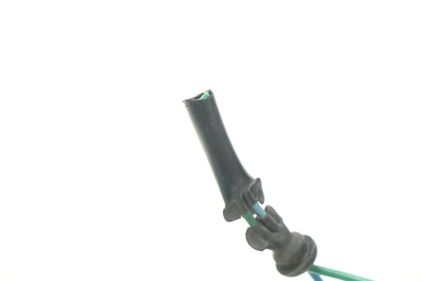 photo de CLIGNOTANT ARRIERE DROIT HONDA PCX (JF47) 125 (2012 - 2013) - Points de fixation