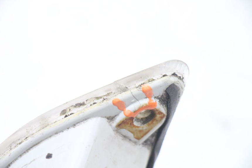 photo de CLIGNOTANT ARRIERE DROIT PIAGGIO VESPA GRANTURISMO 125 (2003 - 2007) - Autre angle de vue