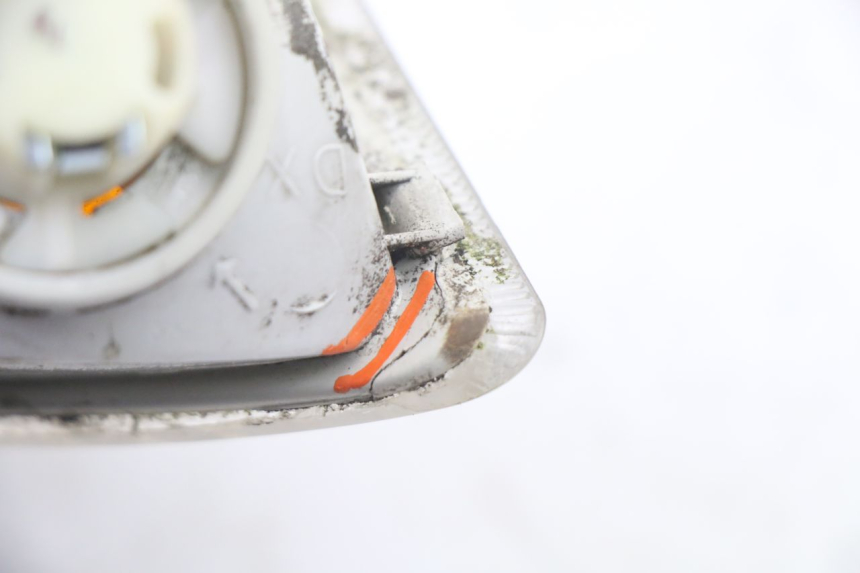 photo de CLIGNOTANT ARRIERE DROIT PIAGGIO VESPA GRANTURISMO 125 (2003 - 2007) - Vue d’ensemble