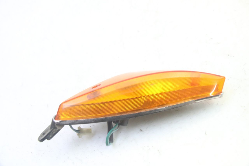 photo de CLIGNOTANT ARRIERE DROIT DAELIM S1 125 (2007 - 2016) - Zoom état d’usage