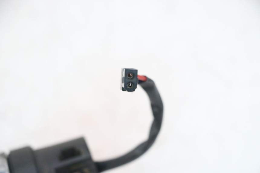 photo de CLIGNOTANT ARRIERE DROIT APRILIA SCARABEO GT TOURING 125 (1999 - 2005) - Zoom état d’usage