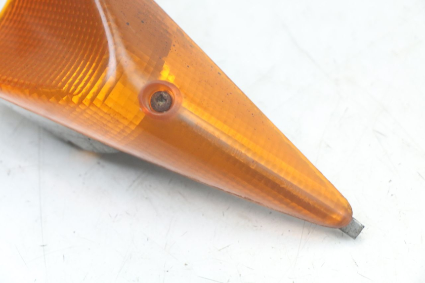 photo de CLIGNOTANT ARRIERE DROIT PEUGEOT SPEEDFIGHT 100 (1997 - 2007) - Zoom état d’usage