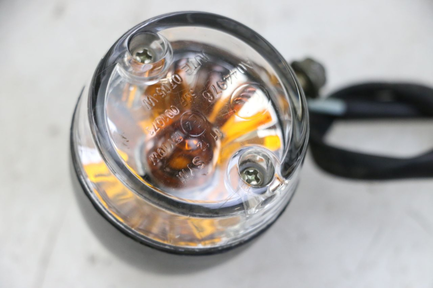 photo de CLIGNOTANT ARRIERE DROIT SYM ORBIT 2 4T 50 (2008 - 2017) - Détail de la pièce