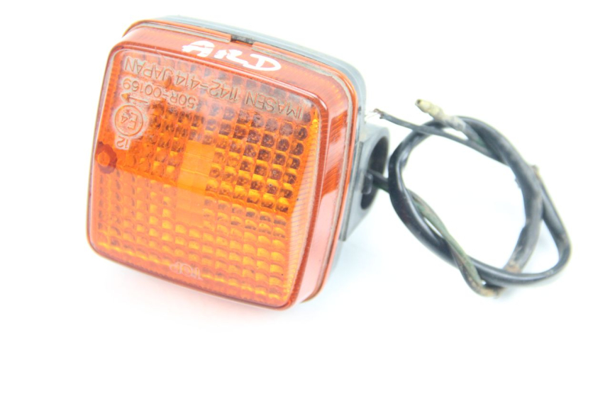 photo de CLIGNOTANT ARRIERE DROIT YAMAHA TW 125 (1998 - 2002) - Vue principale