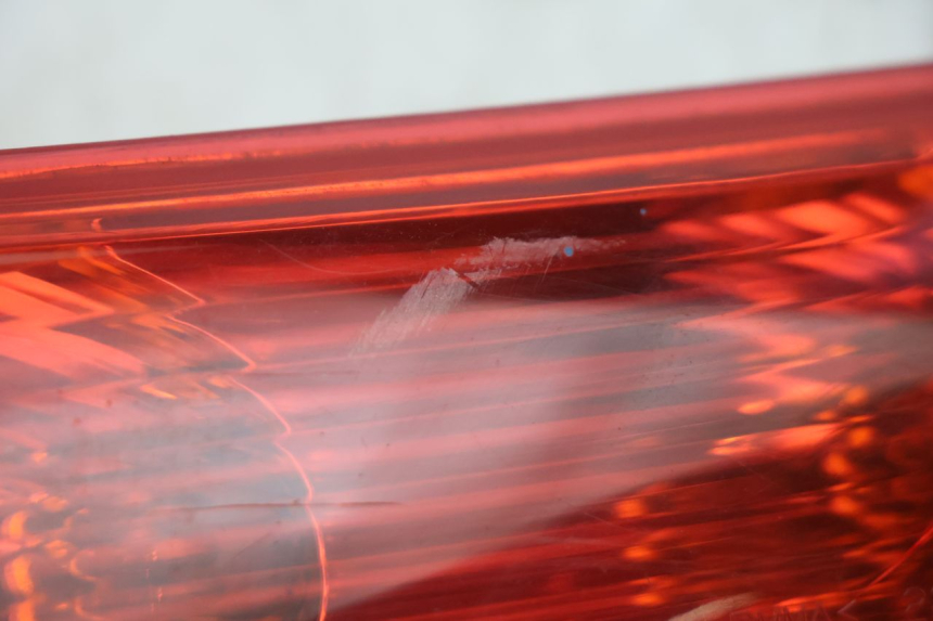 photo de CLIGNOTANT ARRIERE DROIT PIAGGIO X8 STREET 125 (2006 - 2007) - Autre angle de vue
