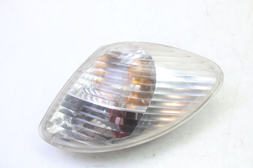 photo de CLIGNOTANT ARRIERE DROIT PIAGGIO X9 EVOLUTION 125 (2003 - 2007) - Vue principale