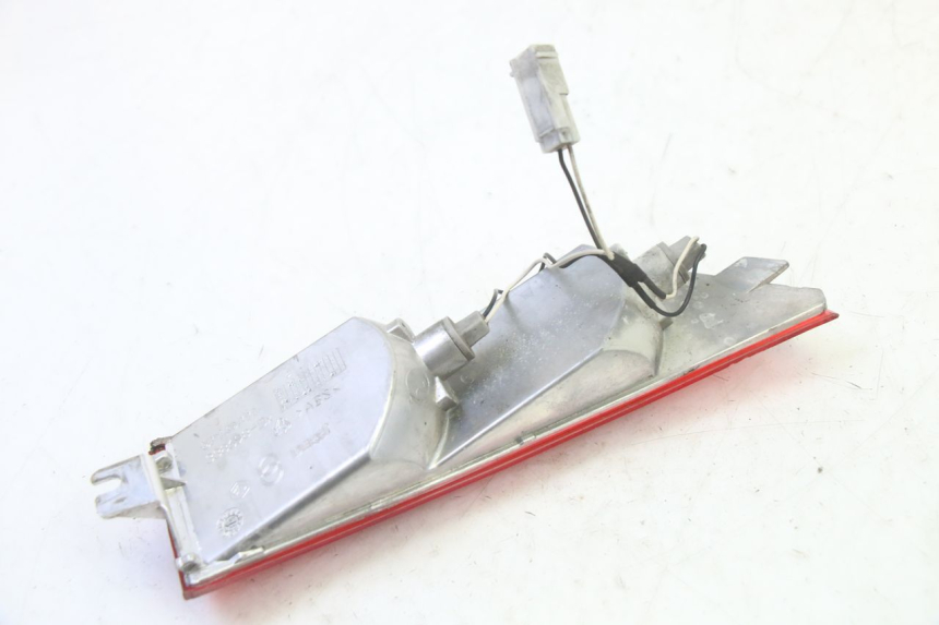 photo de CLIGNOTANT ARRIERE DROIT PIAGGIO XEVO - X EVO 125 (2007 - 2017) - Vue d’ensemble