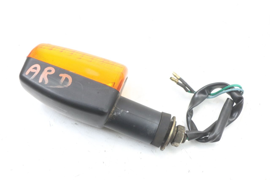 photo de CLIGNOTANT ARRIERE DROIT SYM XS 125 (2007 - 2016) - Autre angle de vue