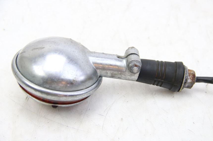 photo de CLIGNOTANT ARRIERE DROIT YAMAHA XV VIRAGO 750 (1984 - 1998) - Autre angle de vue