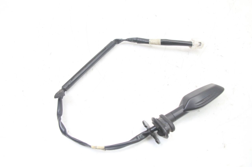 photo de CLIGNOTANT ARRIERE DROIT YAMAHA YP T-MAX TMAX 530 (2017 - 2020) - Autre angle de vue