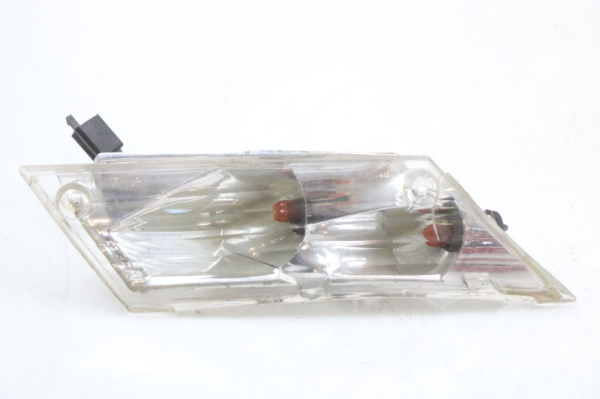 photo de CLIGNOTANT ARRIERE DROIT PIAGGIO ZIP 2T 50 (2009 - 2019) - Vue principale