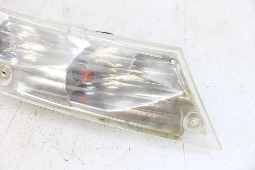 photo de CLIGNOTANT ARRIERE DROIT PIAGGIO ZIP 2T 50 (2009 - 2019) - Zoom état d’usage