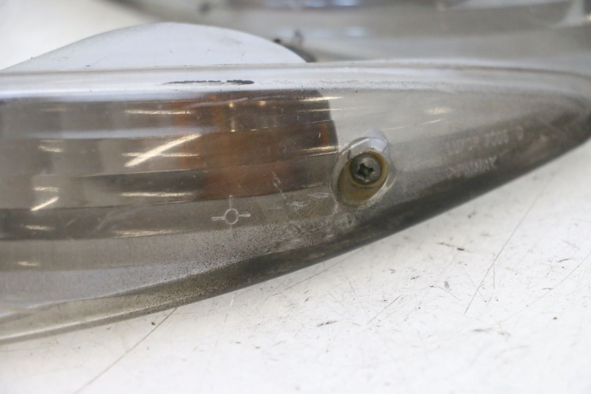 photo de CLIGNOTANT ARRIERE PEUGEOT ELYSTAR 50 (2002 - 2014) - Zoom composants