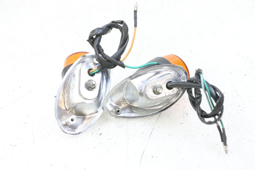 photo de CLIGNOTANT ARRIERE EUROCKA RETRO 50 (2007 - 2014) - Vue d’ensemble