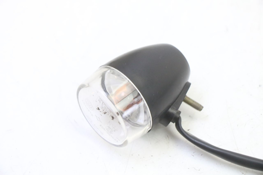 photo de CLIGNOTANT ARRIERE GAUCHE KYMCO AGILITY 4T 50 (2005 - 2018) - Zoom état d’usage