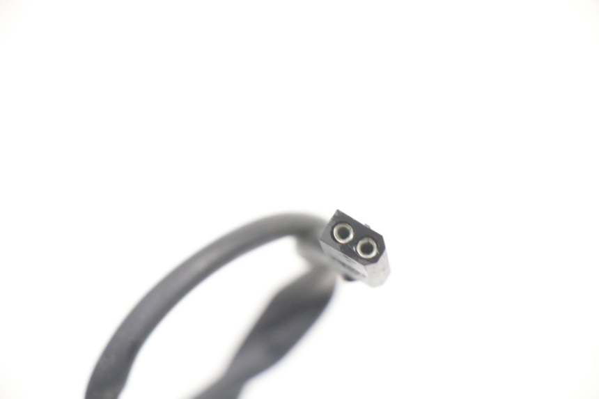 photo de CLIGNOTANT ARRIERE GAUCHE BMW C1 125 (2000 - 2003) - Gros plan technique