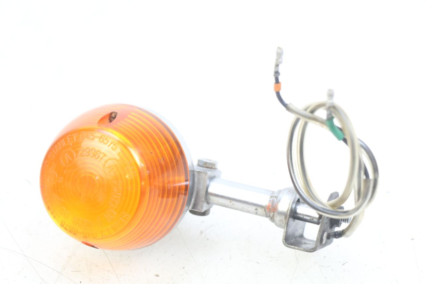 photo de CLIGNOTANT ARRIERE GAUCHE HONDA CM 125 (1983 - 2003) - Vue principale