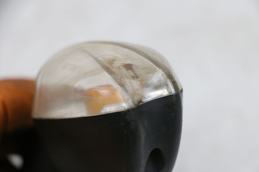 photo de CLIGNOTANT ARRIERE GAUCHE KSR CODE 125 (2018 - 2020) - État de surface