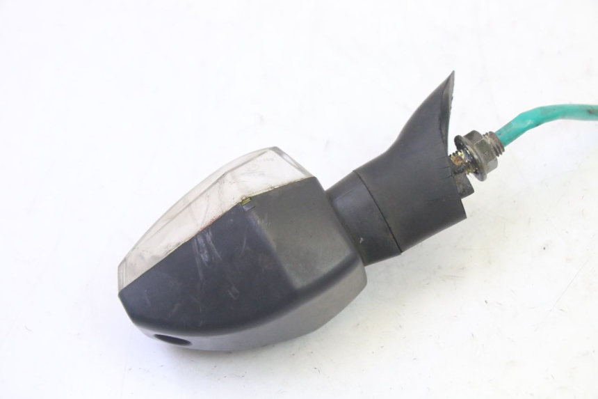 photo de CLIGNOTANT ARRIERE GAUCHE SYM CROX 4T 50 (2016 - 2023) - Autre angle de vue