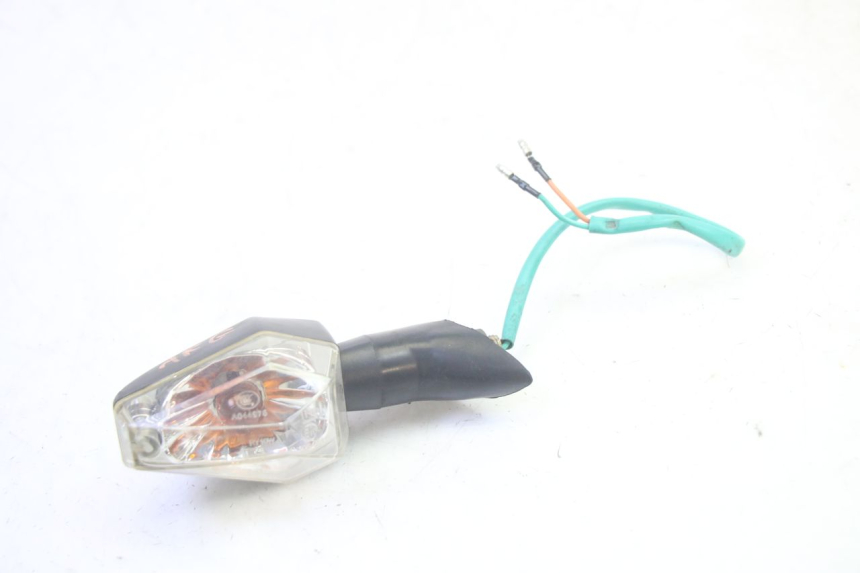 photo de CLIGNOTANT ARRIERE GAUCHE SYM CROX 4T 50 (2016 - 2023) - Vue principale