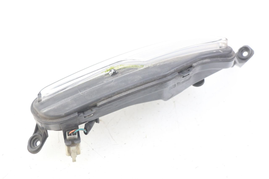 photo de CLIGNOTANT ARRIERE GAUCHE PEUGEOT DJANGO 2T 50 (2014 - 2019) - Gros plan technique