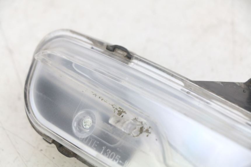 photo de CLIGNOTANT ARRIERE GAUCHE PEUGEOT DJANGO 4T 50 (2014 - 2019) - Zoom état d’usage