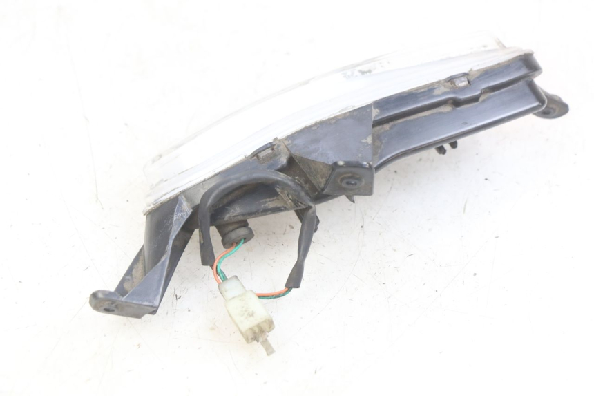 photo de CLIGNOTANT ARRIERE GAUCHE PEUGEOT DJANGO 4T 50 (2014 - 2019) - État de surface