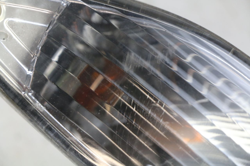 photo de CLIGNOTANT ARRIERE GAUCHE SYM FIDDLE 3 III 125 (2014 - 2020) - Détail de la pièce