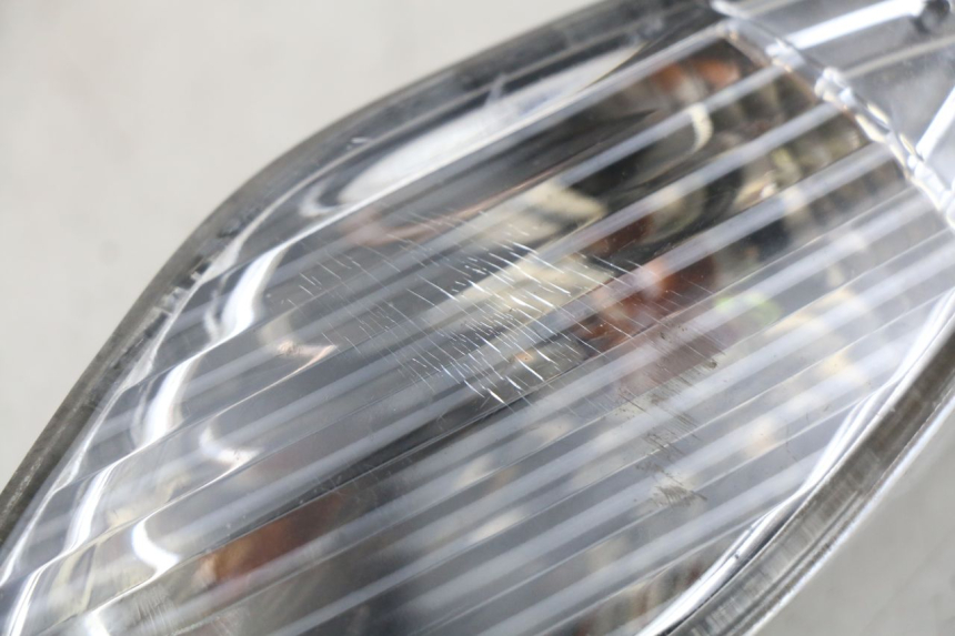 photo de CLIGNOTANT ARRIERE GAUCHE SYM FIDDLE 3 III 125 (2014 - 2020) - Zoom état d’usage