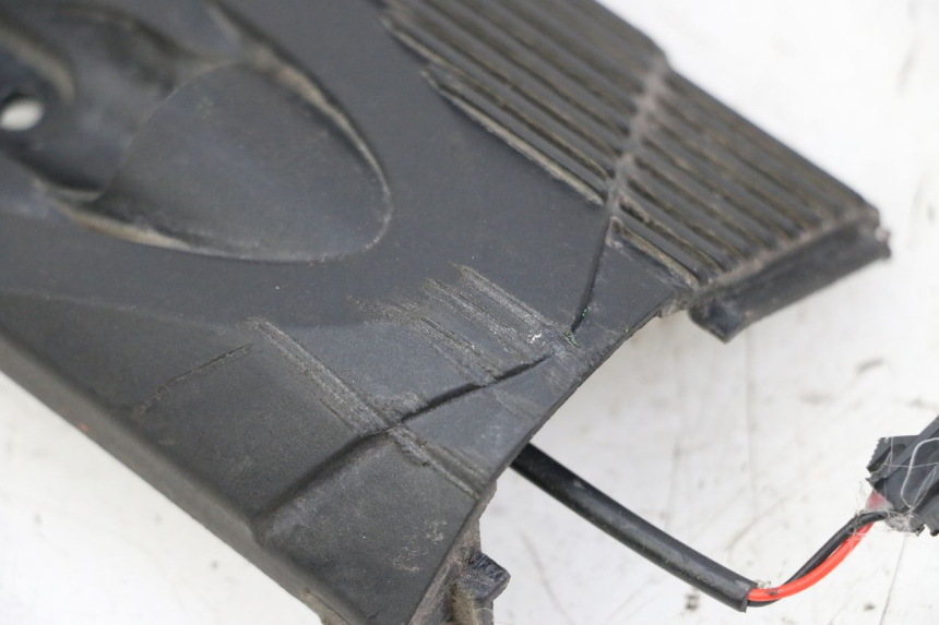 photo de CLIGNOTANT ARRIERE GAUCHE KUKIRIN G2 MASTER 1 - Zoom état d’usage