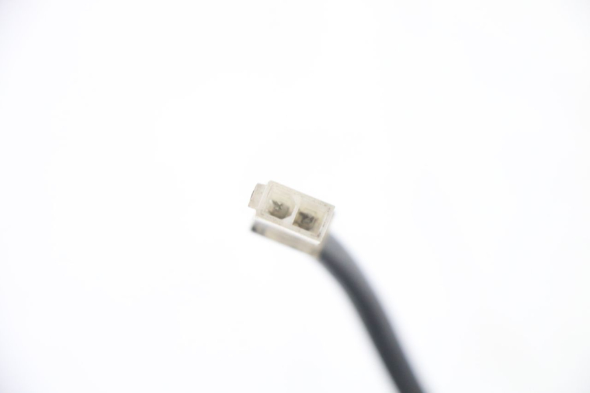 photo de CLIGNOTANT ARRIERE GAUCHE PEUGEOT LUDIX ONE 50 (2005 - 2008) - Gros plan technique