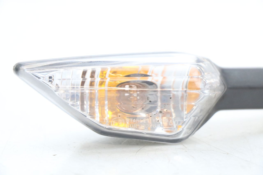 photo de CLIGNOTANT ARRIERE GAUCHE KAWASAKI NINJA 400 (2018 - 2023) - Autre angle de vue