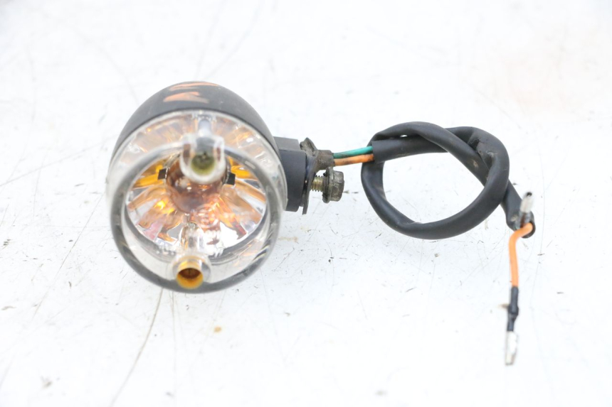 photo de CLIGNOTANT ARRIERE GAUCHE SYM ORBIT 2 4T 50 (2008 - 2017) - Vue principale