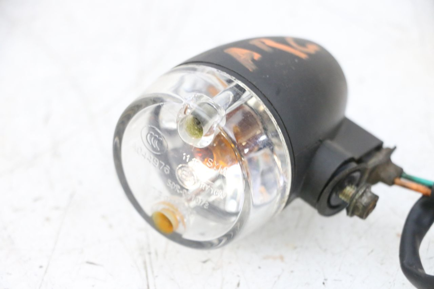 photo de CLIGNOTANT ARRIERE GAUCHE SYM ORBIT 2 4T 50 (2008 - 2017) - Détail de la pièce