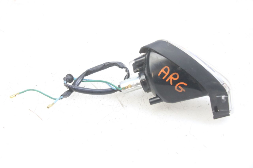 photo de CLIGNOTANT ARRIERE GAUCHE HONDA PCX (JF47) 125 (2012 - 2013) - Zoom état d’usage