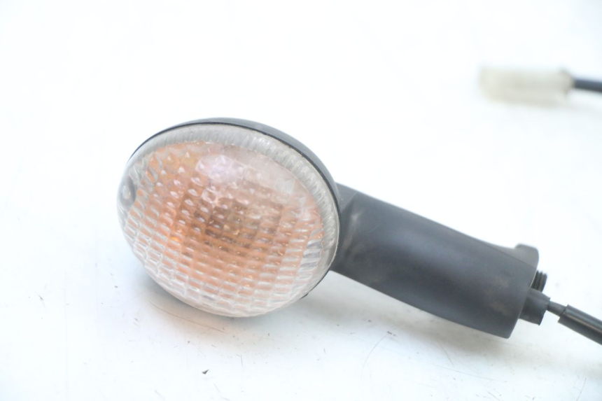 photo de CLIGNOTANT ARRIERE GAUCHE PEUGEOT LUDIX ONE 50 (2005 - 2008) - Zoom état d’usage