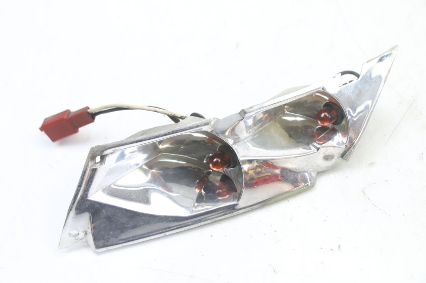 photo de CLIGNOTANT ARRIERE GAUCHE PIAGGIO ZIP 2T 50 (2009 - 2019) - Autre angle de vue