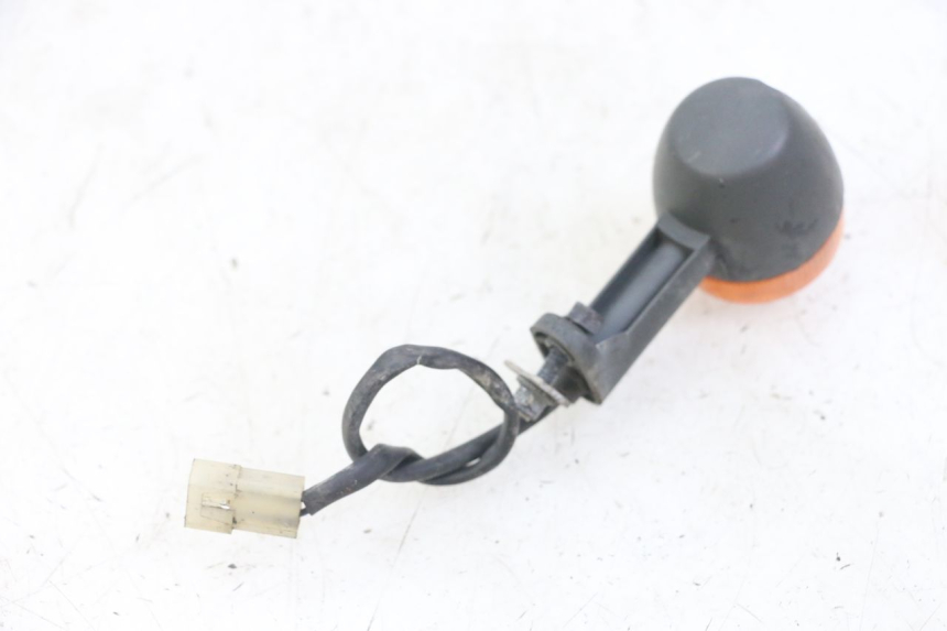 photo de CLIGNOTANT ARRIERE GAUCHE APRILIA RALLY AC 50 (1995 - 2004) - Zoom état d’usage