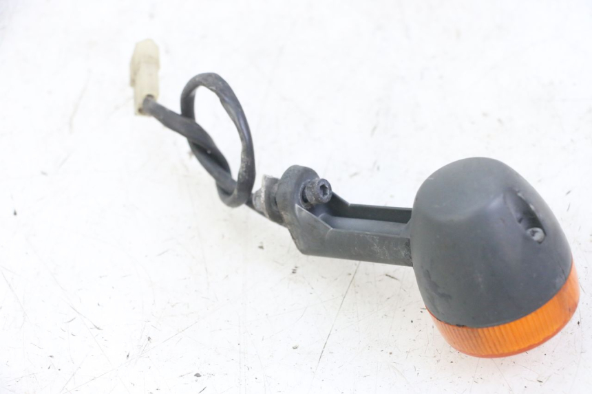 photo de CLIGNOTANT ARRIERE GAUCHE APRILIA RALLY AC 50 (1995 - 2004) - Autre angle de vue