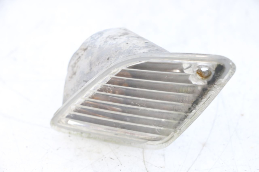 photo de CLIGNOTANT ARRIERE GAUCHE PIAGGIO VESPA GTS SUPER IE 125 (2009 - 2016) - Zoom état d’usage