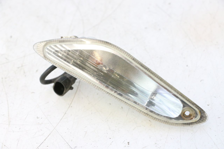 photo de CLIGNOTANT ARRIERE GAUCHE PIAGGIO VESPA PRIMAVERA 2T 50 (2013 - 2018) - Vue principale