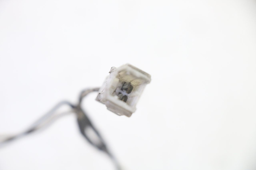 photo de CLIGNOTANT ARRIERE GAUCHE PIAGGIO X8 125 (2004 - 2007) - Marquages et références