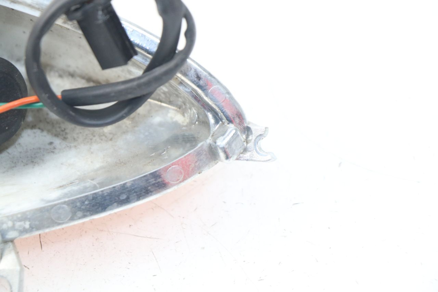 photo de CLIGNOTANT ARRIERE GAUCHE HONDA XLV VARADERO 125 (2000 - 2006) - Vue d’ensemble
