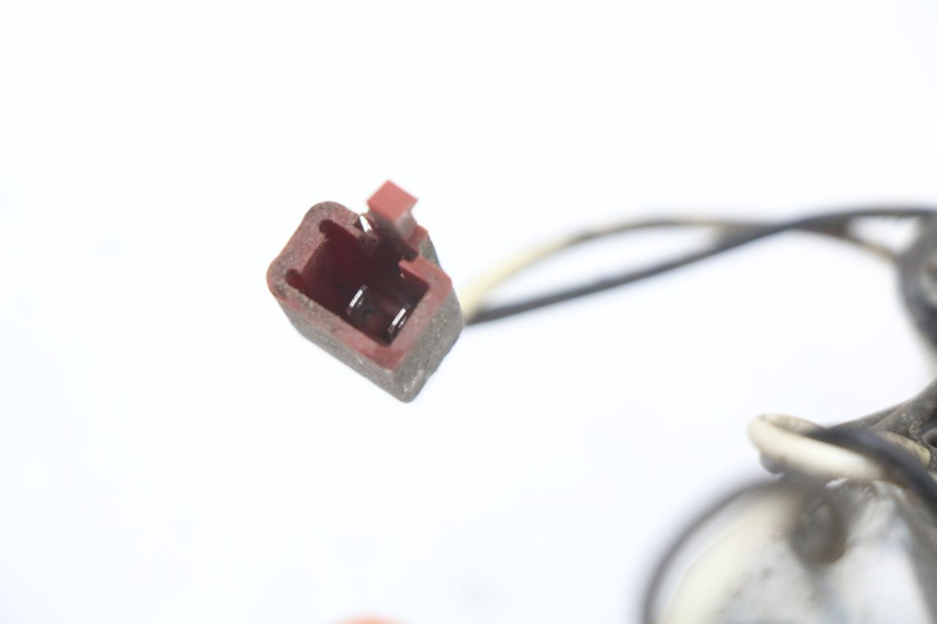 photo de CLIGNOTANT ARRIERE GAUCHE PIAGGIO ZIP 4T 50 (2018 - 2020) - Vue d’ensemble