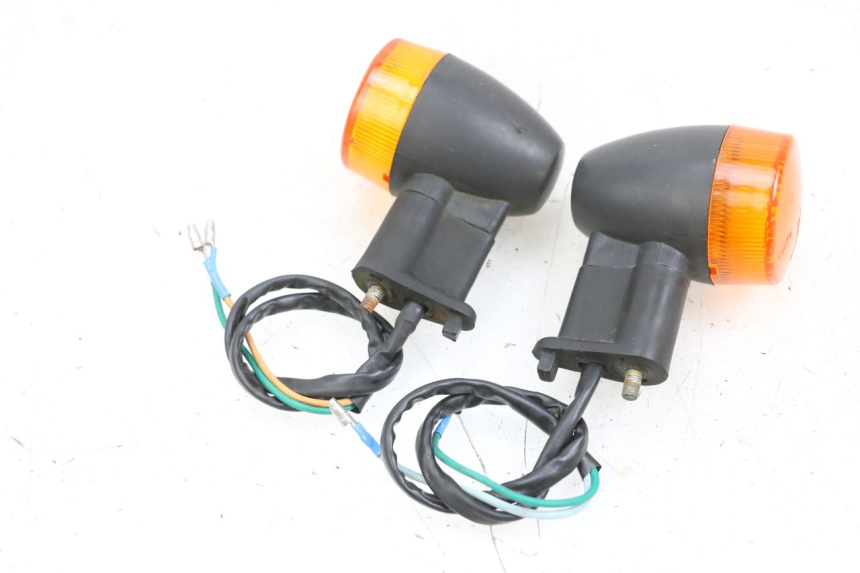 photo de CLIGNOTANT ARRIERE SPEEDY HT50QT6 50 - Autre angle de vue