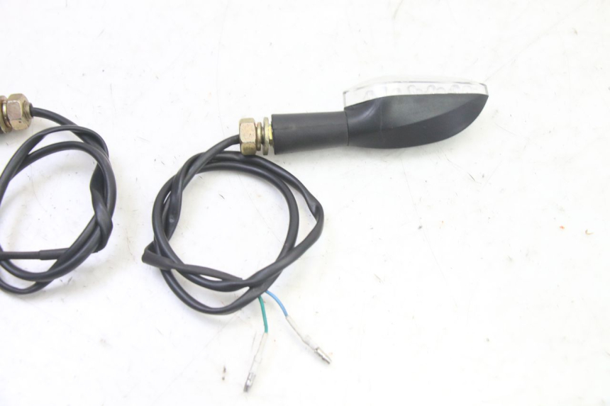 photo de CLIGNOTANT ARRIERE KIDEN KD125-G 125 (2018 - 2022) - Pièce contrôlée