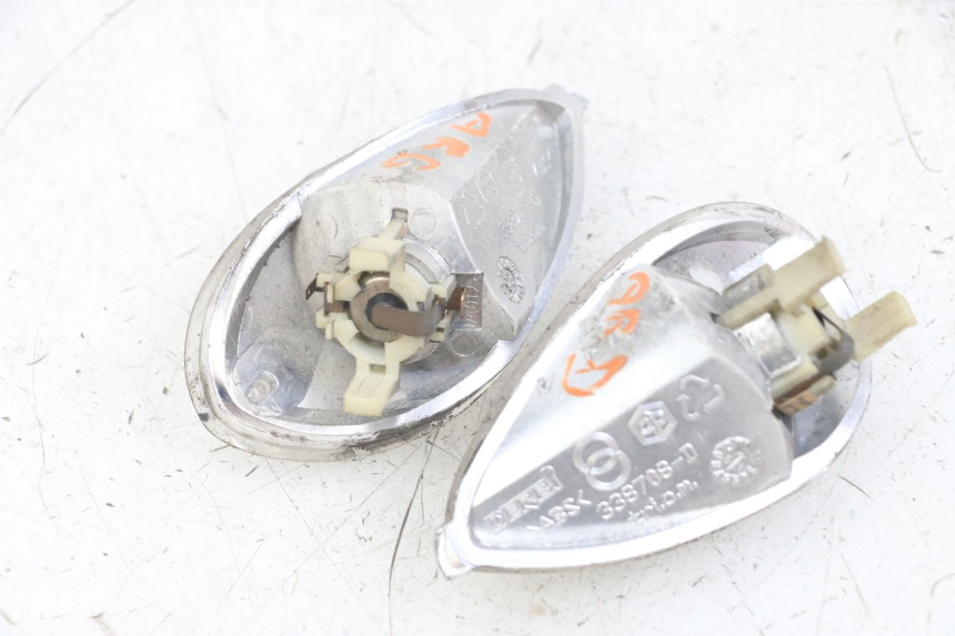 photo de CLIGNOTANT ARRIERE PIAGGIO LIBERTY 125 (2009 - 2013) - Détail de la pièce