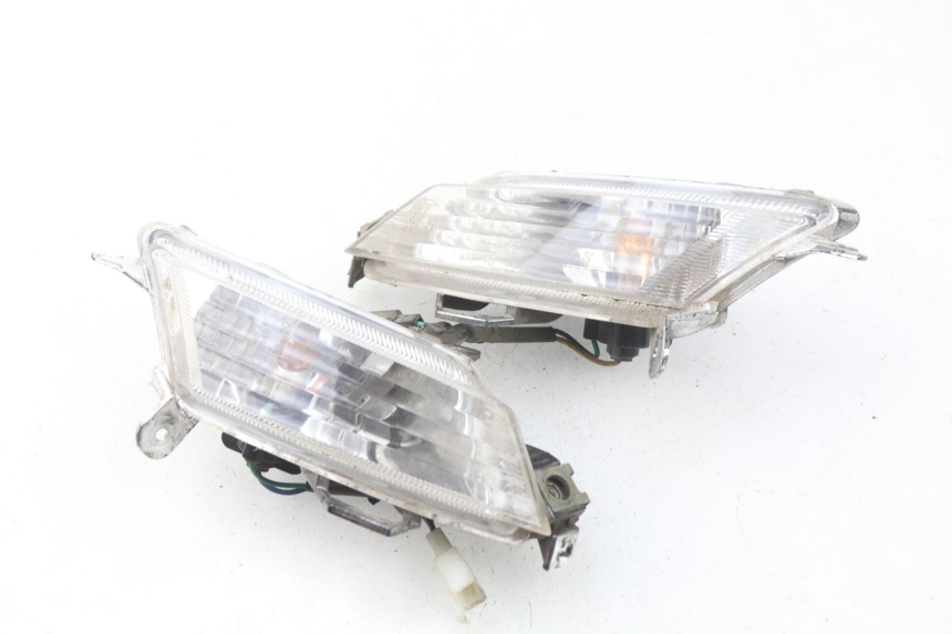 photo de CLIGNOTANT ARRIERE KYMCO LIKE 2T 50 (2009 - 2018) - Vue principale