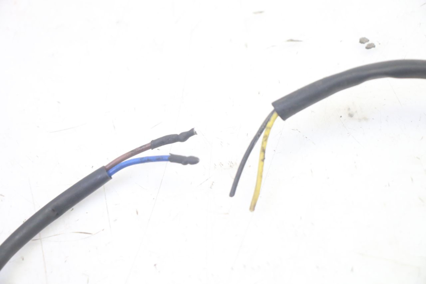 photo de CLIGNOTANT ARRIERE PIAGGIO MP3 500 (2016 - 2018) - Pièce contrôlée