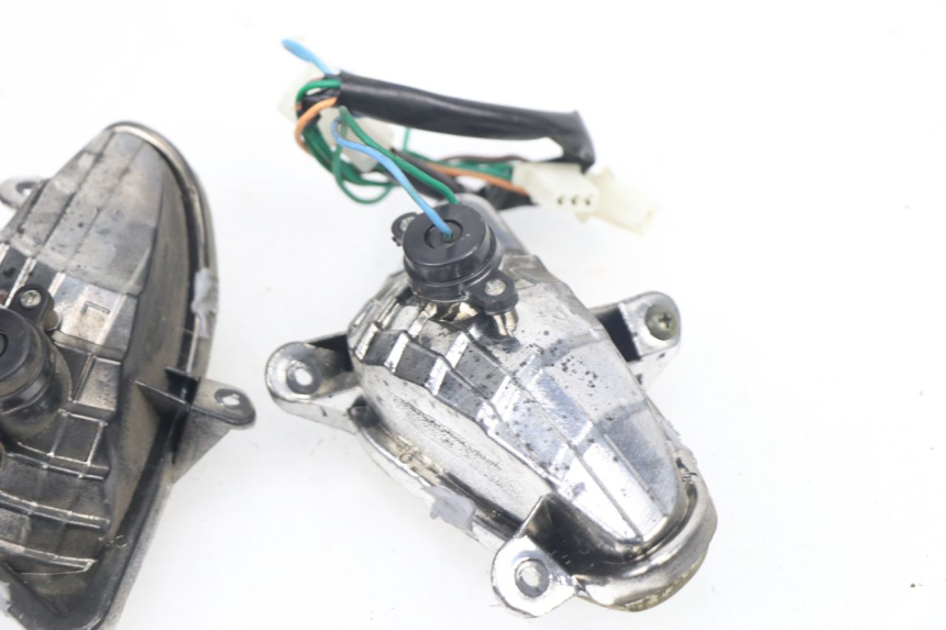 photo de CLIGNOTANT ARRIERE JM MOTORS OLDIES GT 4T 50 (2010 - 2017) - Zoom état d’usage